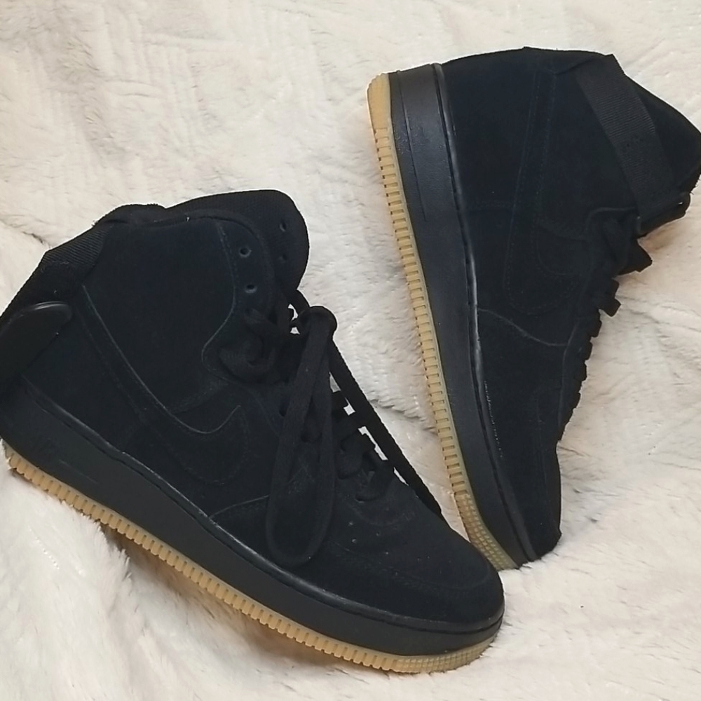 Nike air force 1 mids